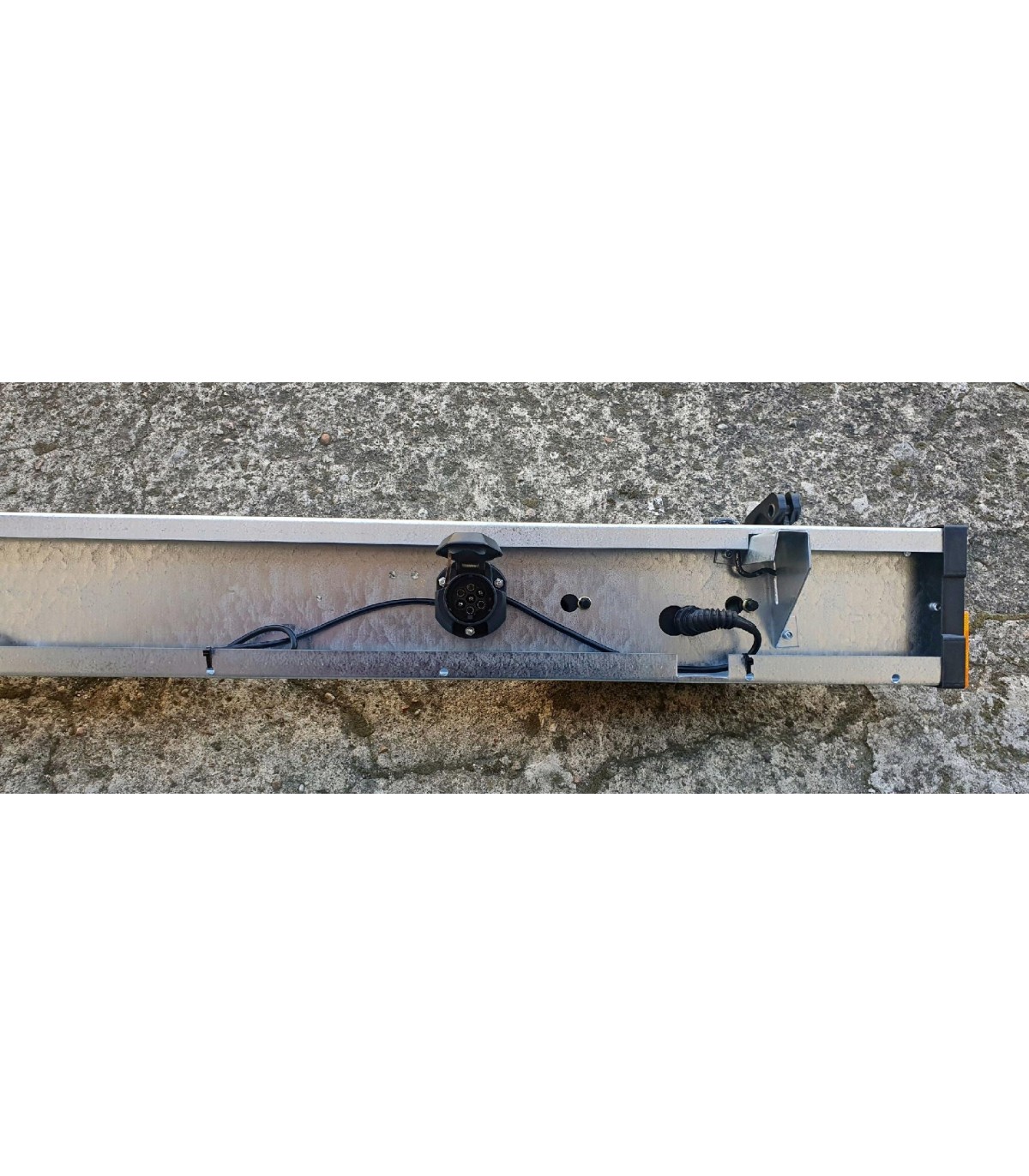 Panel oświetleniowy Brenderup przyczepy 148cm 7PIN